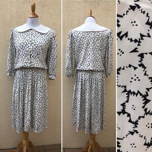John's girl petite black white floral dresslarge white round collar long sleeve
